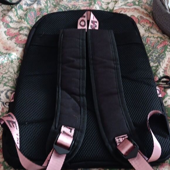 Tik tok  - Picture 5 of 5